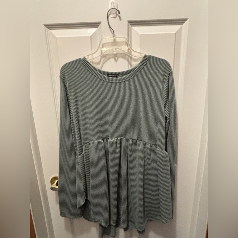 Ribbed Long Sleeve tunic top in sage Green